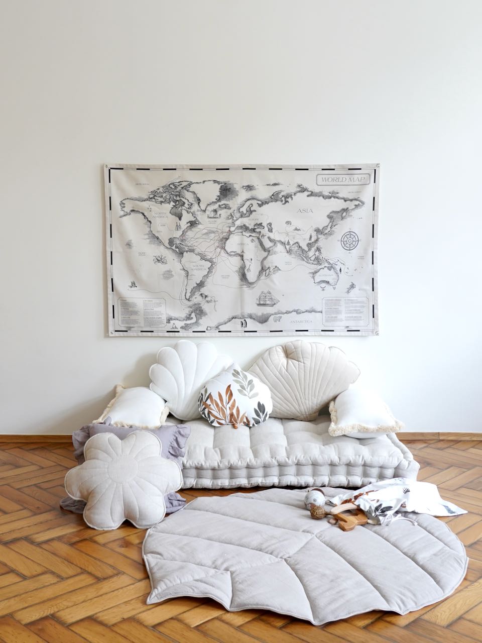 Linen “Natural” Leaf Mat