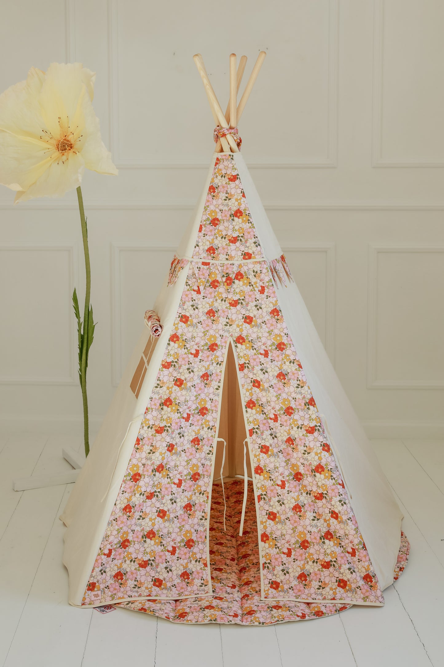 “Spring Garden” Teepee Tent