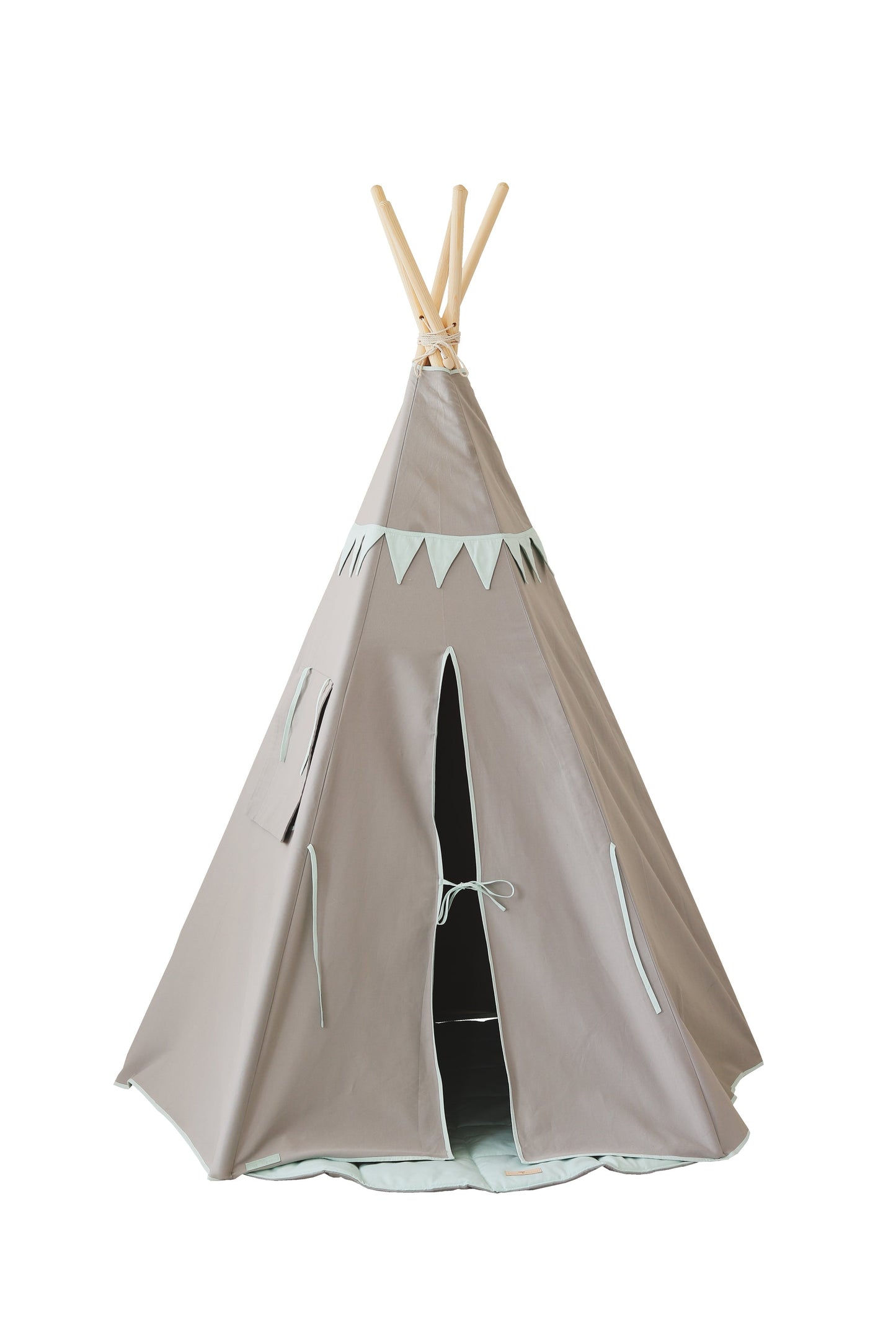 “Mint Love” Teepee Tent with Garland