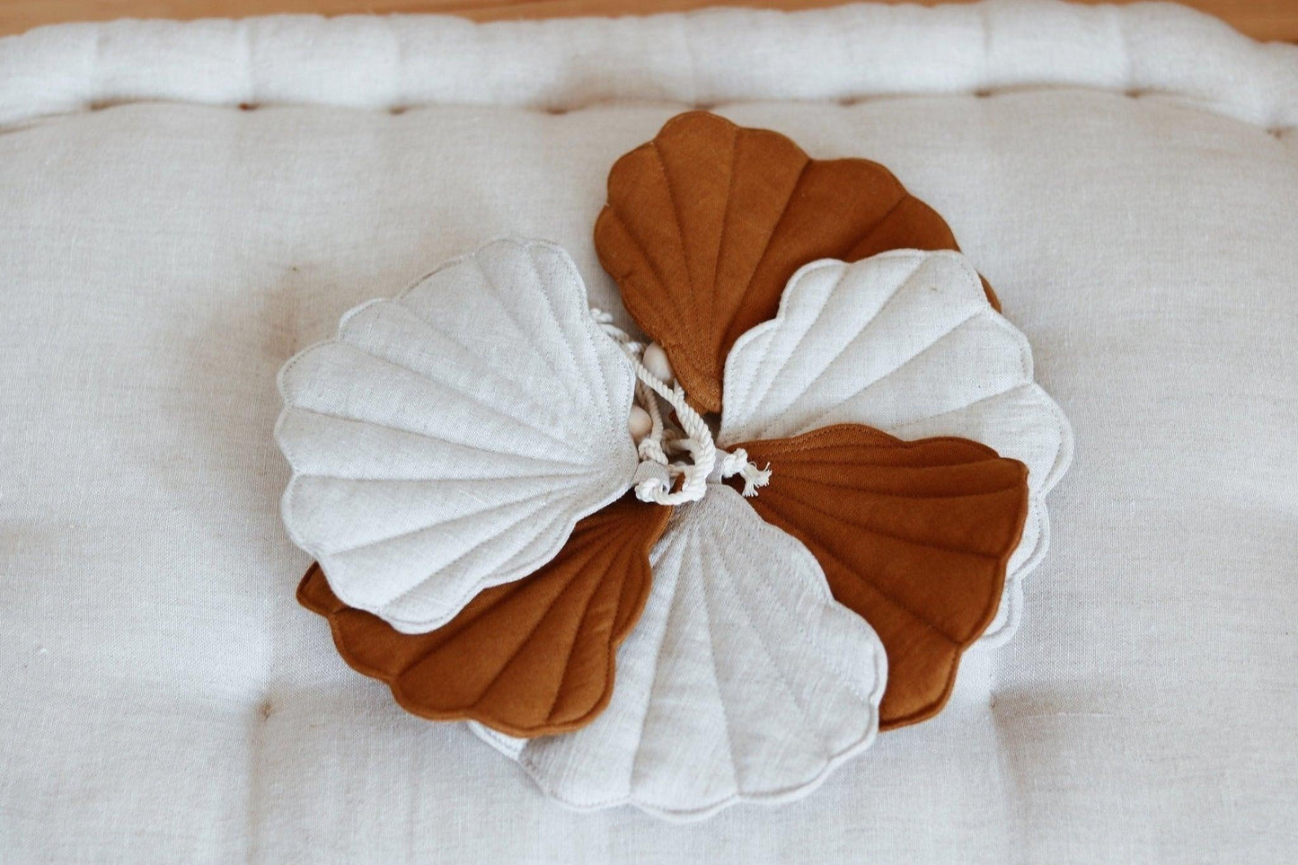 “Caramel” Linen Garland with Shells