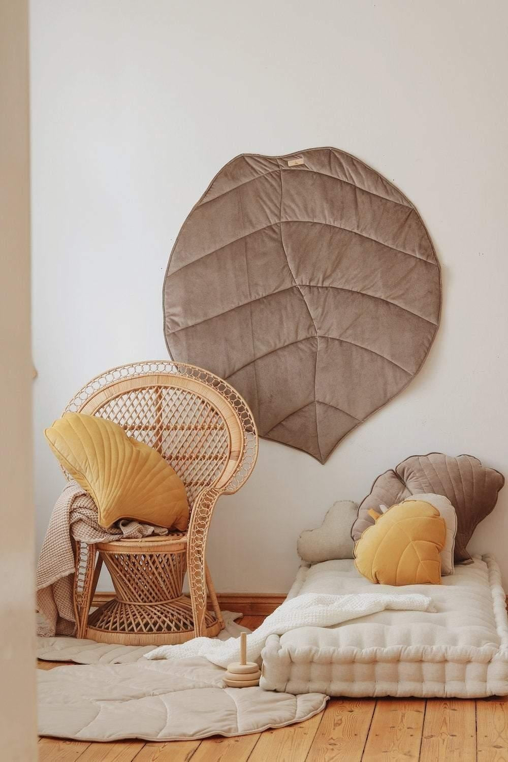 “Dark Beige” Velvet Leaf Mat