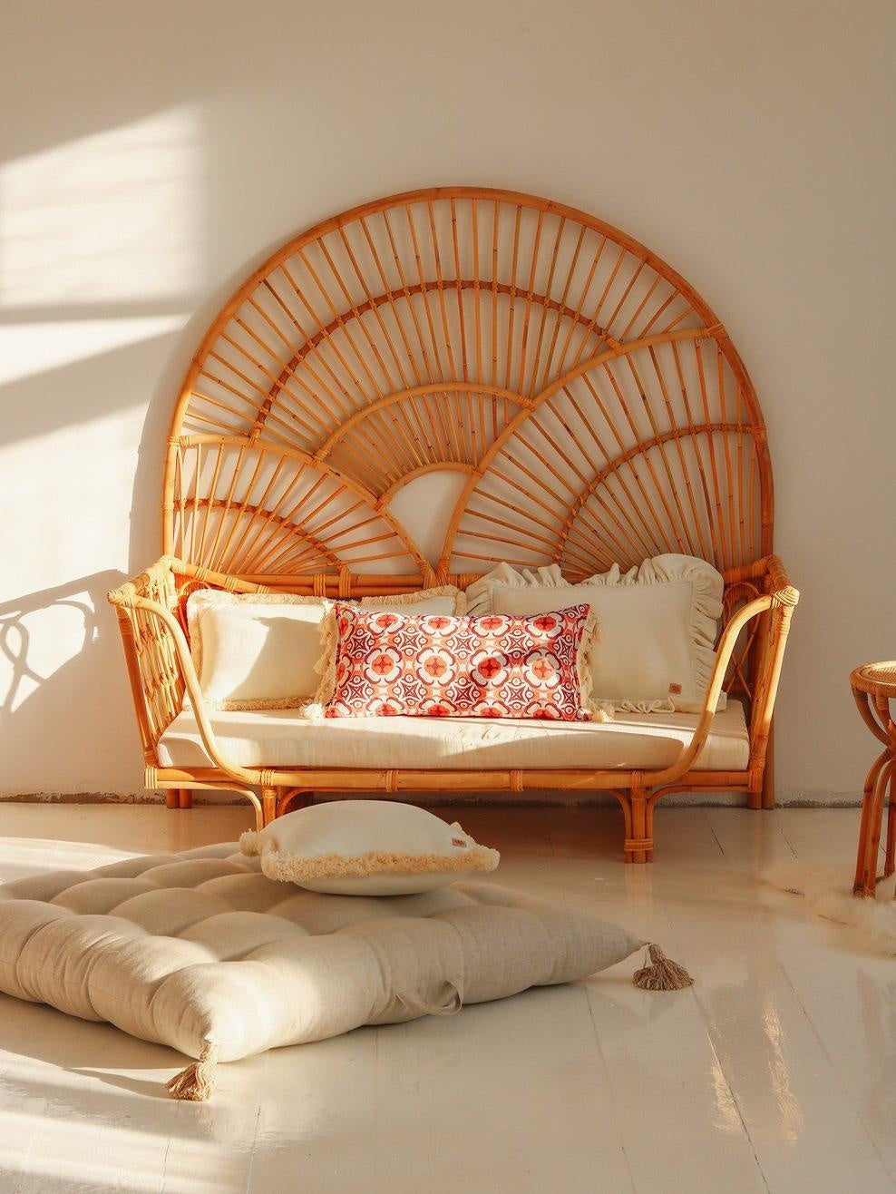 "Marguerite daisy" bolster with fringe - Moi Mili