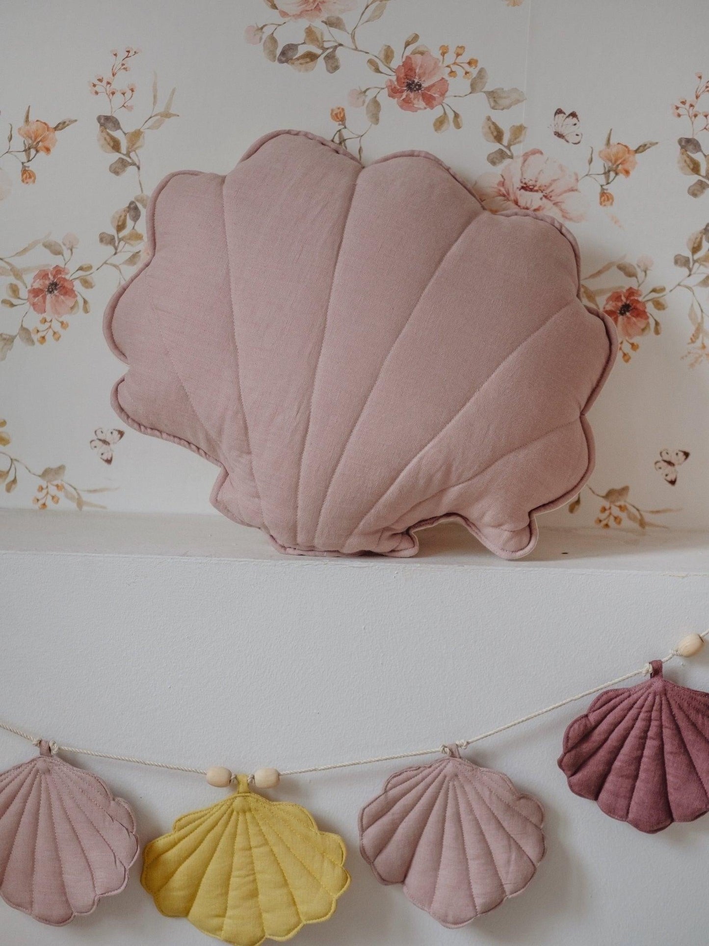 “Marsala” Linen Garland with Shells