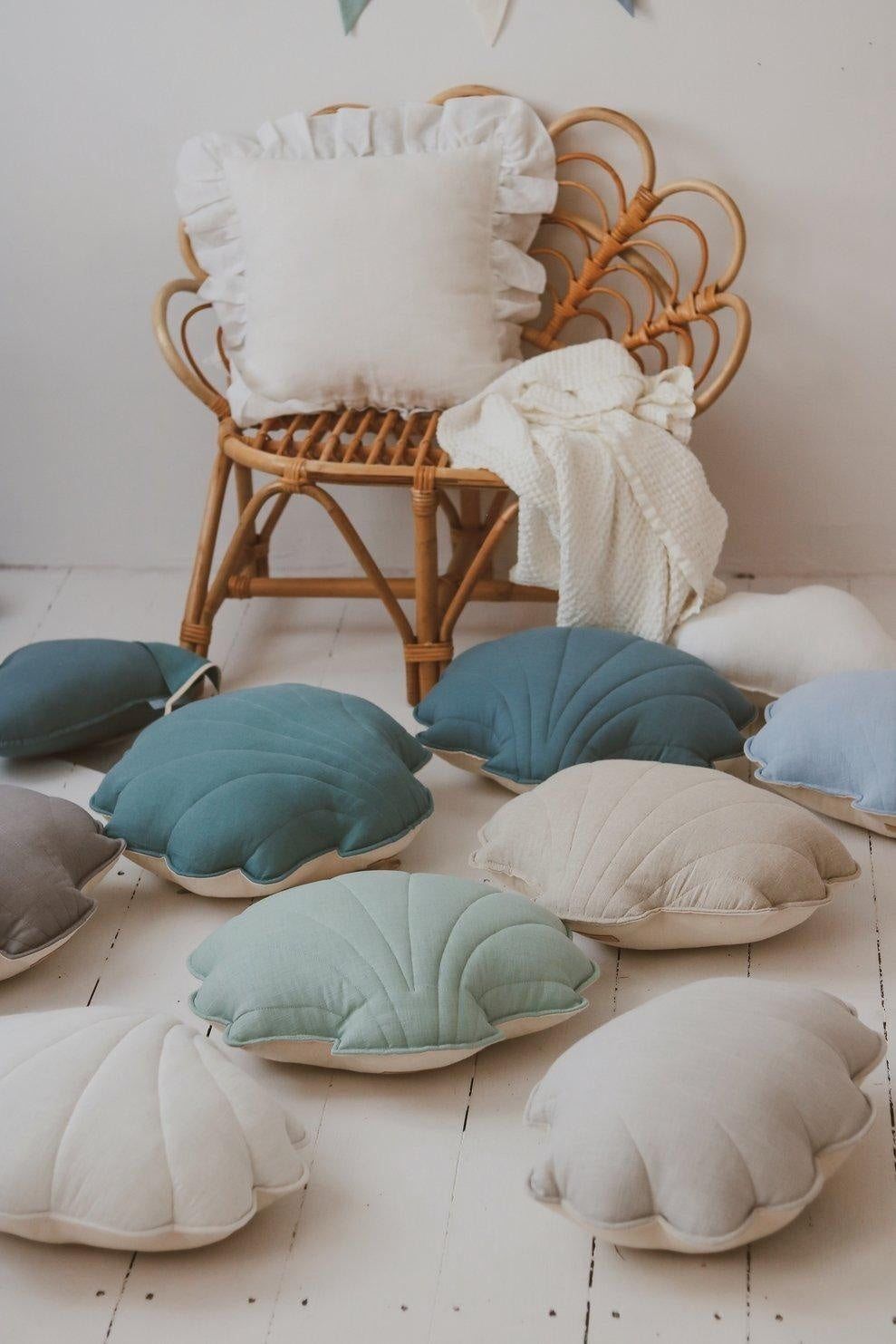 “Pigeon Grey” Linen Shell Pillow