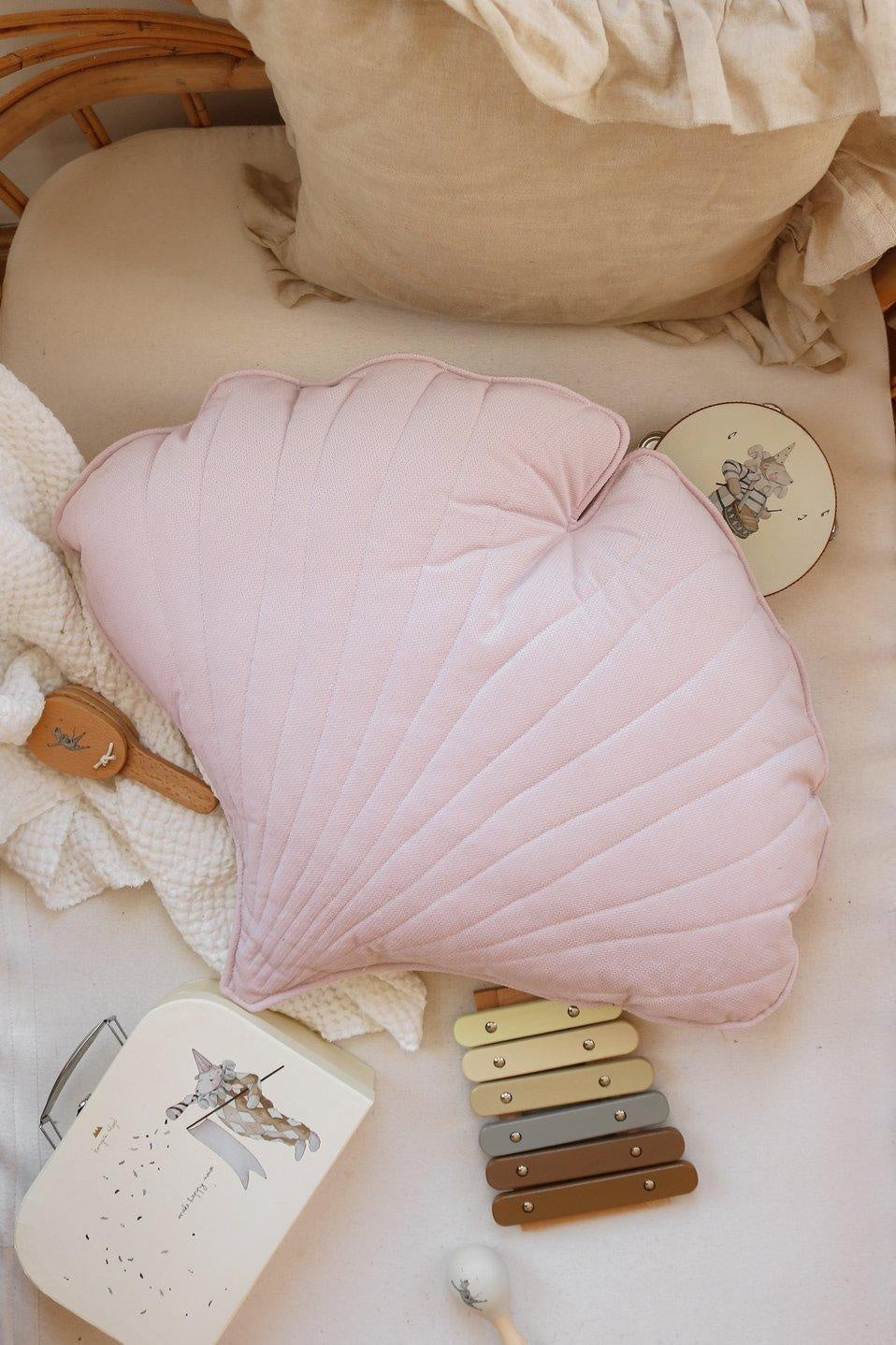 “Powder Pink” Velvet Ginkgo Leaf Pillow