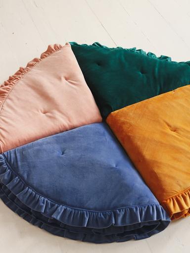 Soft Velvet Mat with Frill “Emerald” - Moi Mili