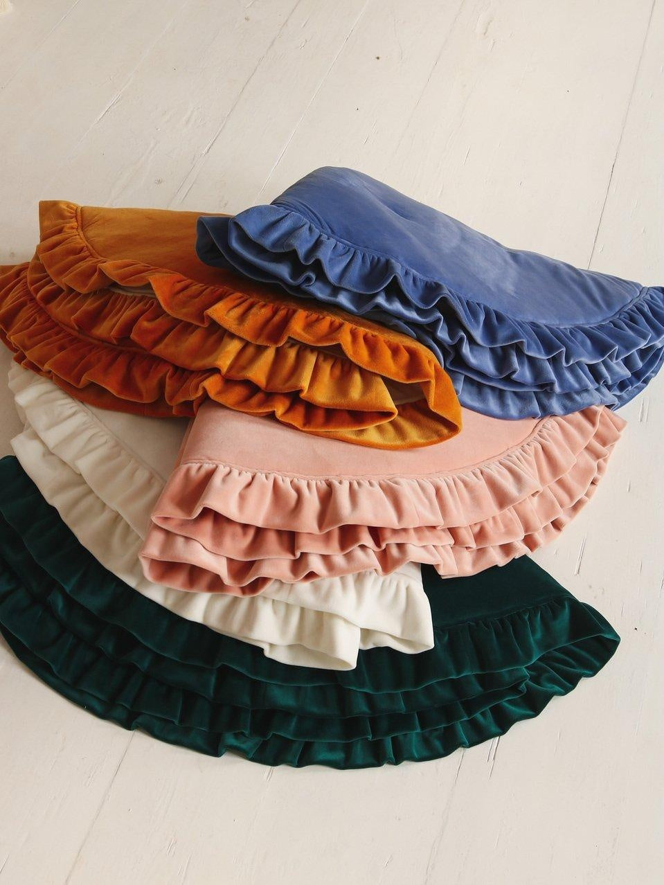 Soft Velvet Mat with Frill “Emerald” - Moi Mili