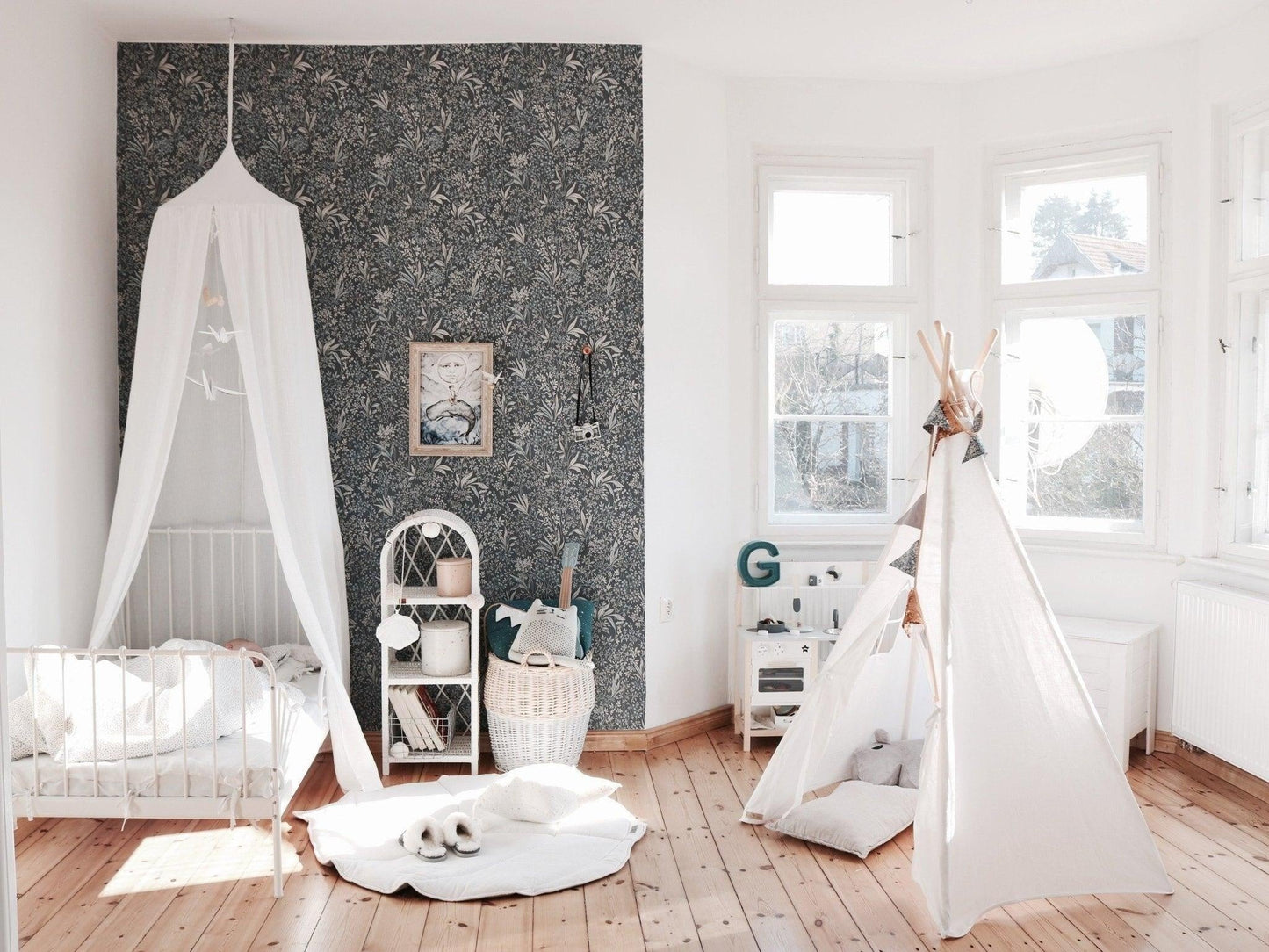 “White” Linen Teepee and Mat Set - Moi Mili