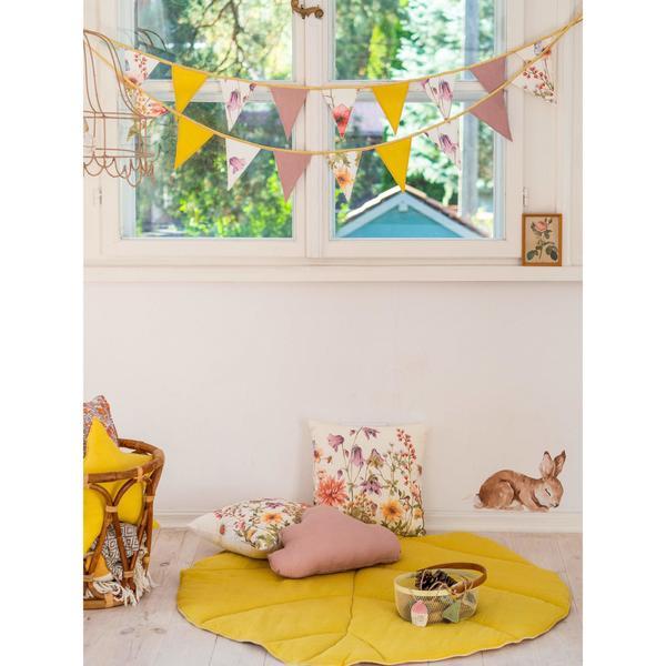 “Wildflowers” Garland