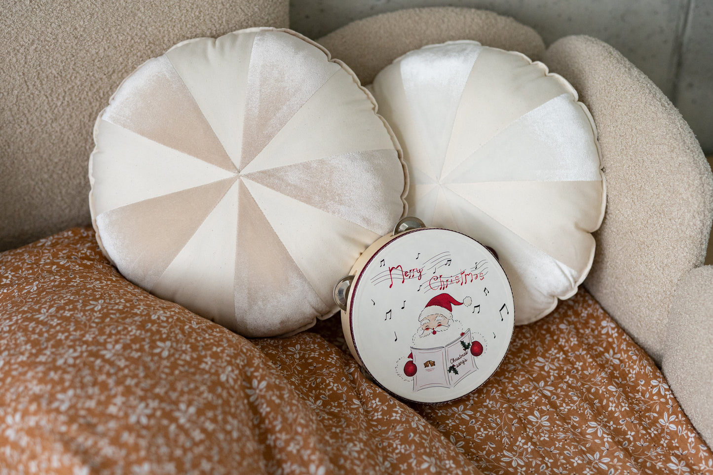 “Cream Pearl” Round Patchwork Pillow