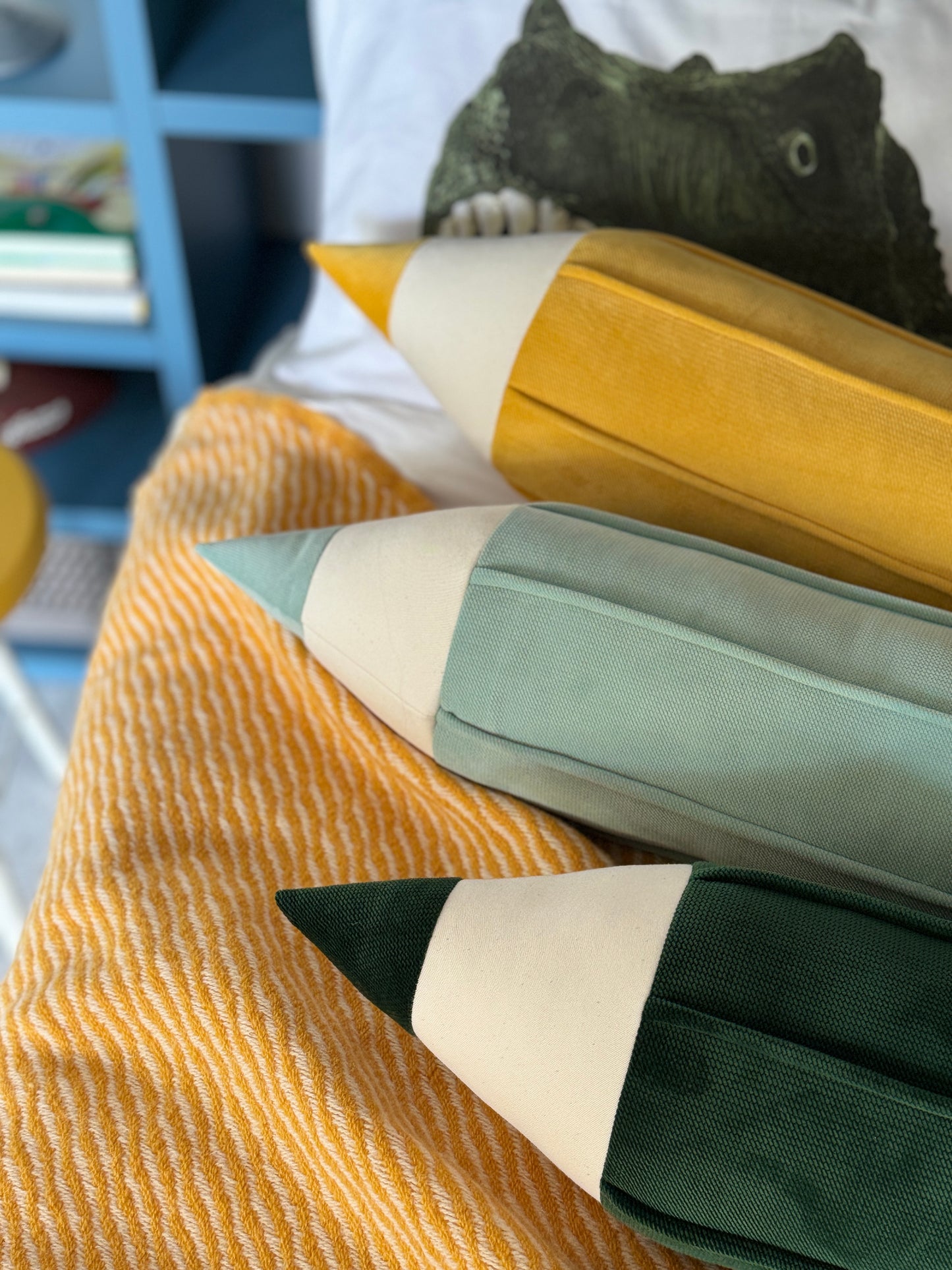 "Mint" Velvet Crayon Pillow
