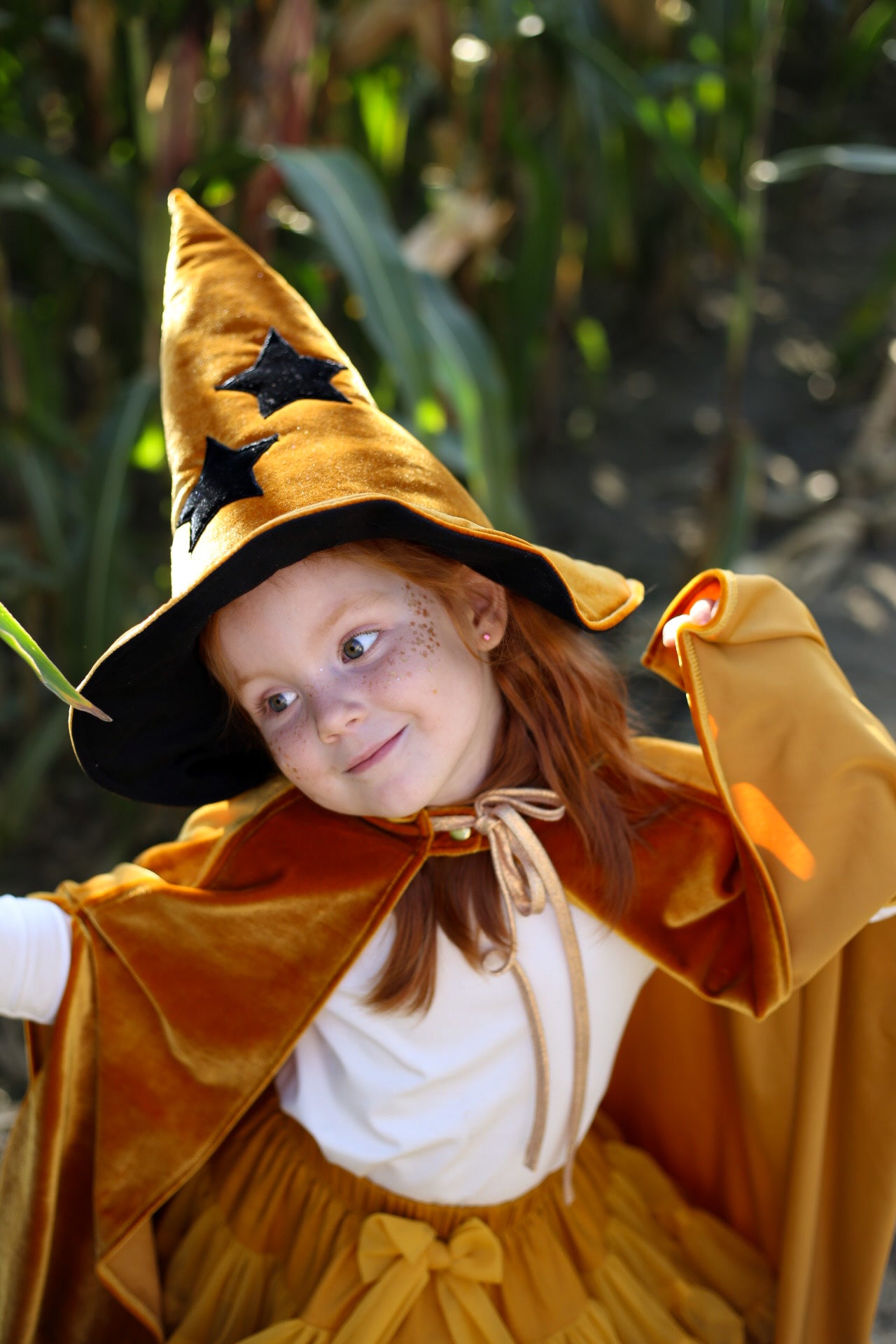 "Gold Witch" Magic Hat