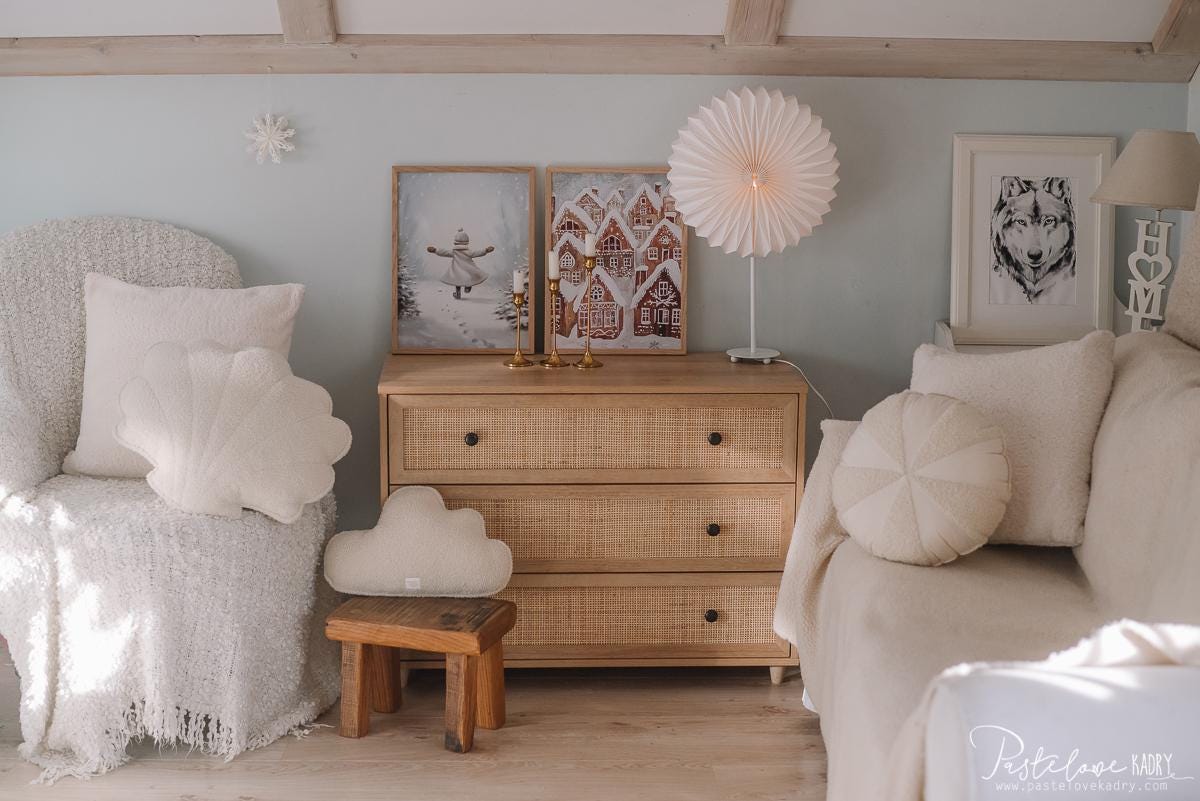 Boucle "White Teddy" Shell Pillow