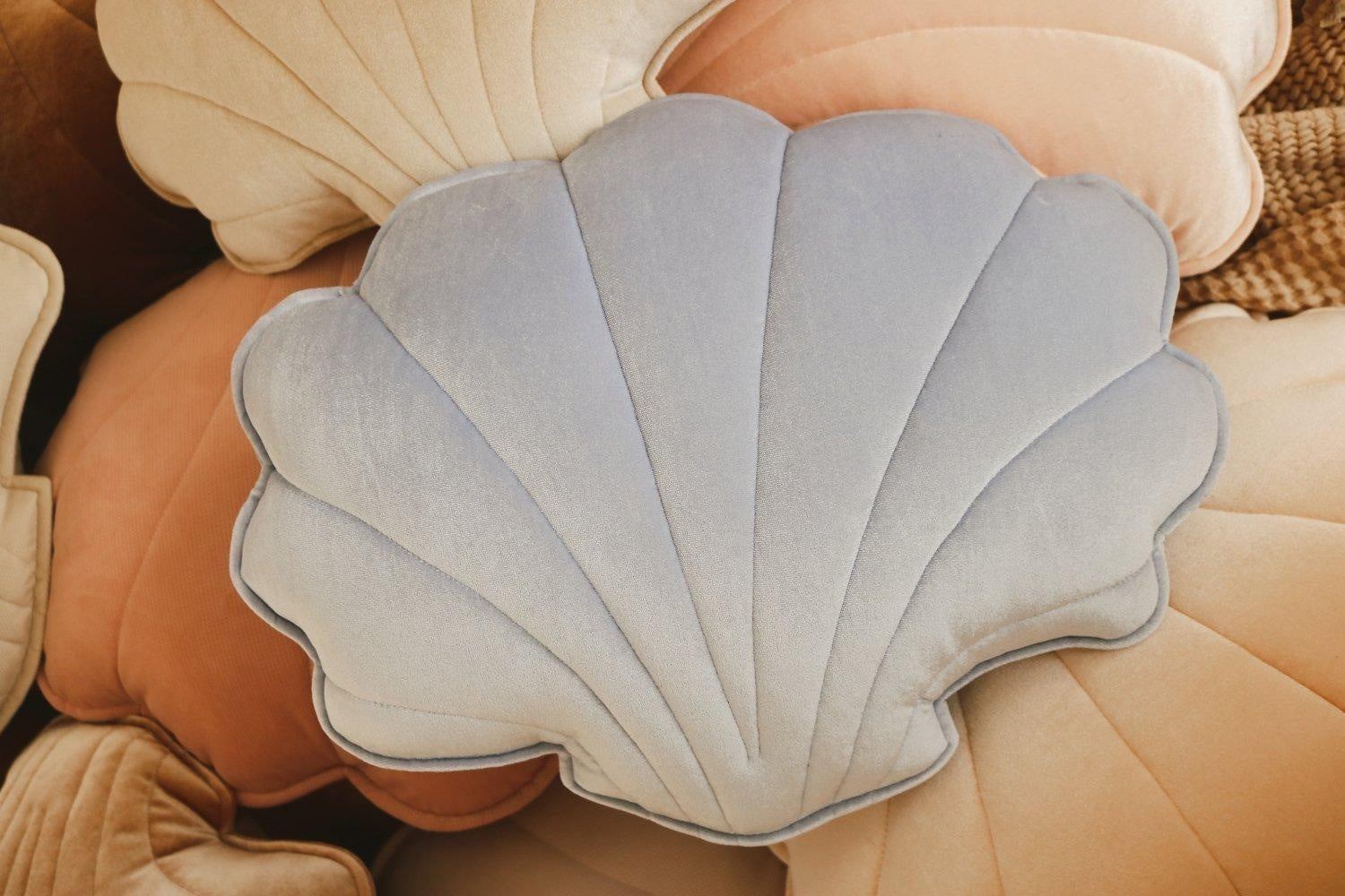 “Blue Pearl” Velvet Shell Pillow