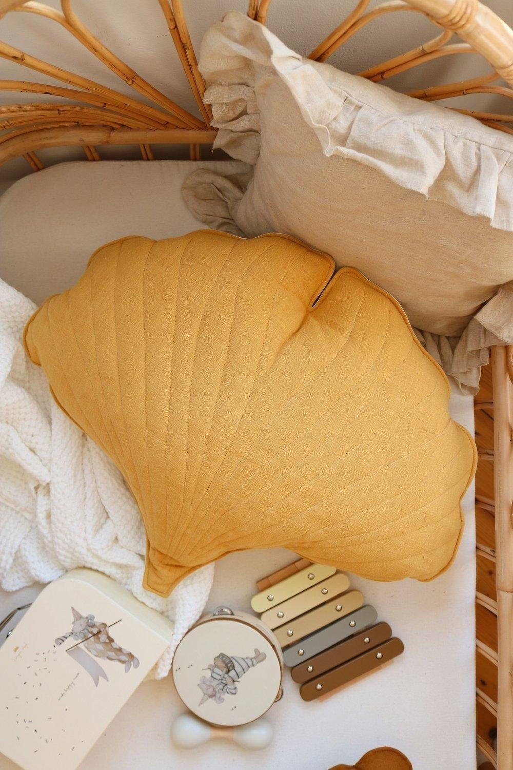 “Mango” Linen Ginkgo Leaf Pillow