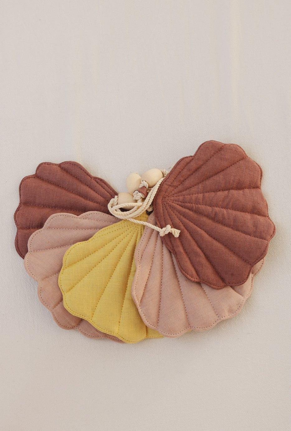 “Marsala” Linen Garland with Shells