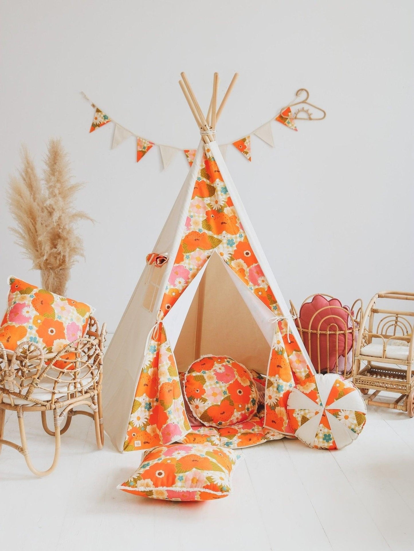 “Picnic with the flowers” Teepee and Mat Set - Moi Mili