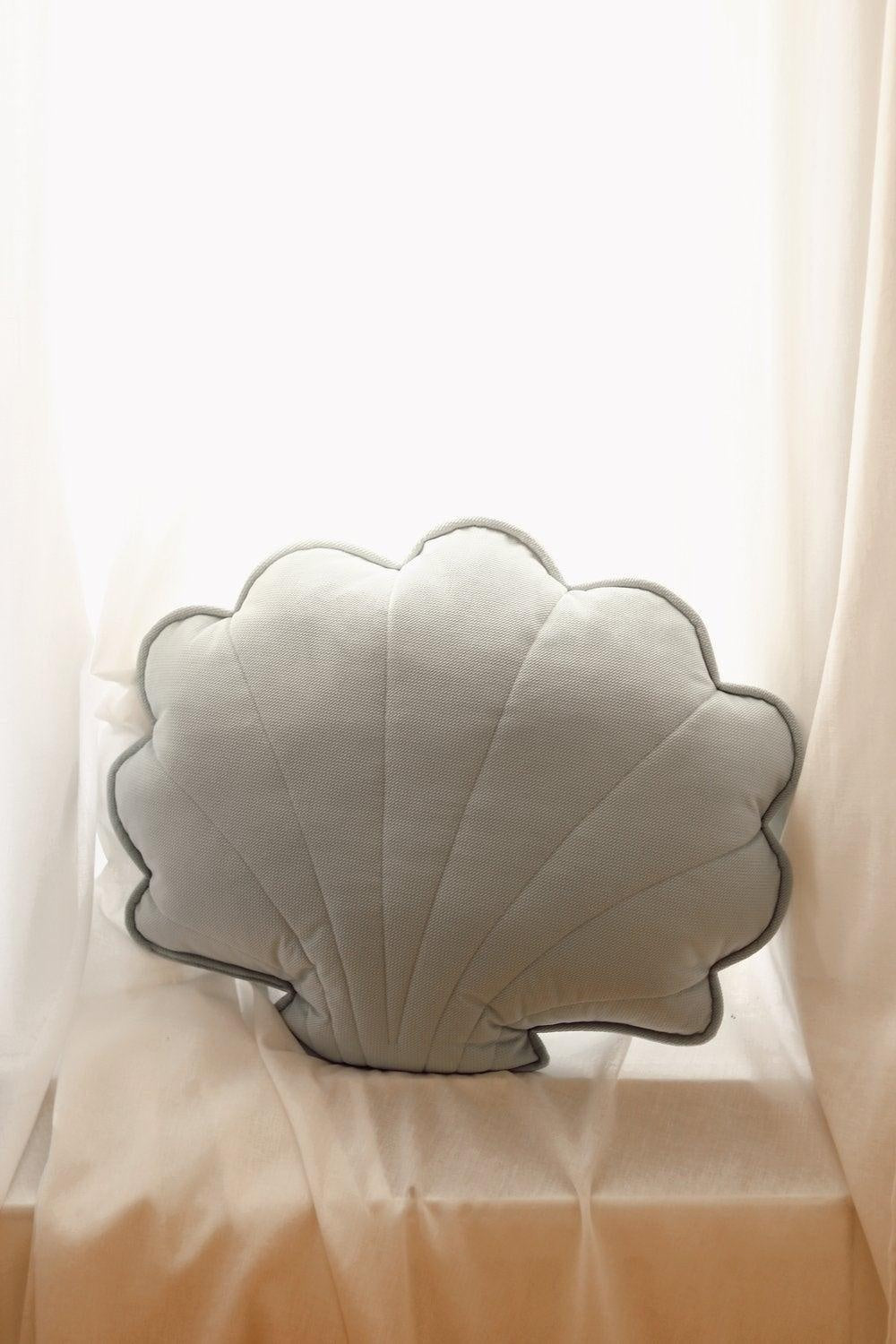 “Powder Mint” Velvet Shell Pillow