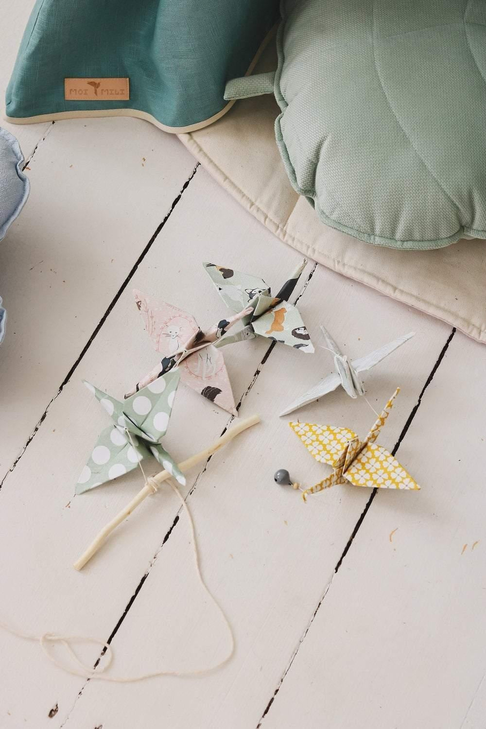 “White” Origami Nursery Mobile - Moi Mili
